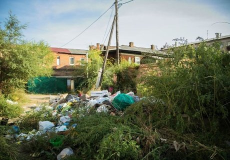 Ветхое. В самом центре Читы на улице Ленина