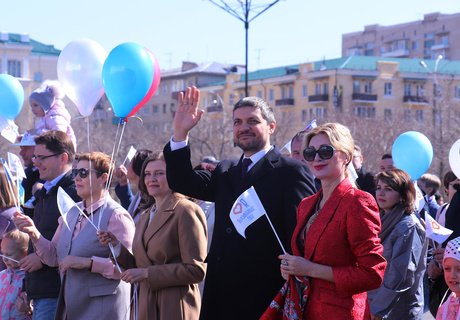 Первомай и 10 тысяч читинцев