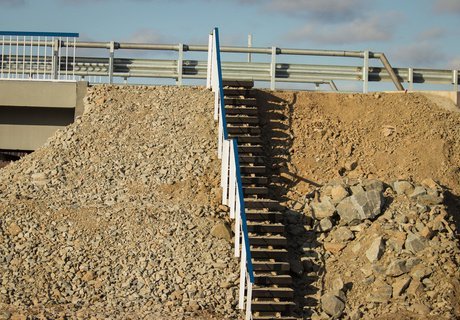 Синяя ленточка: Как открывали дорогу на Арахлей