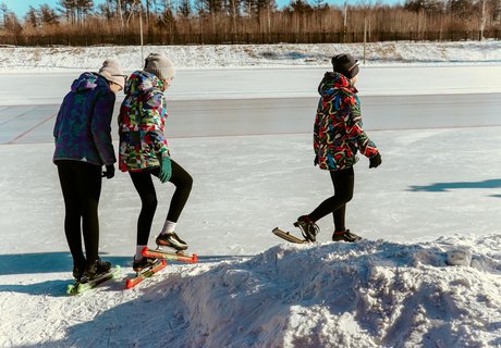 Этап первенства ДФО по конькобежному спорту стартовал в Чите - фото ZAB.RU