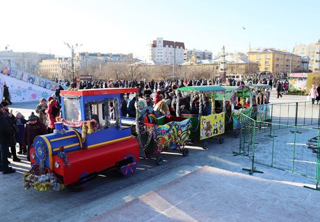 Рождественские гуляния на пл. Ленина в Чите