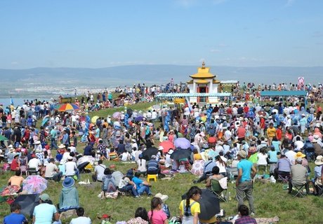 Обряд подношения хозяйке Титовской сопки