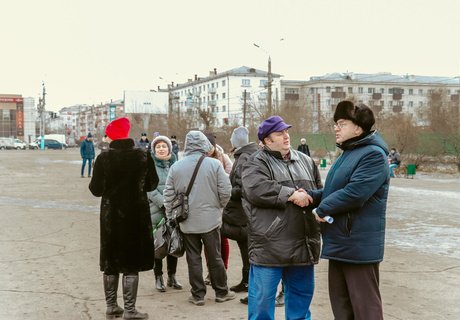 Газифицировать край и снизить тарифы. Фоторепортаж с митинга в Чите