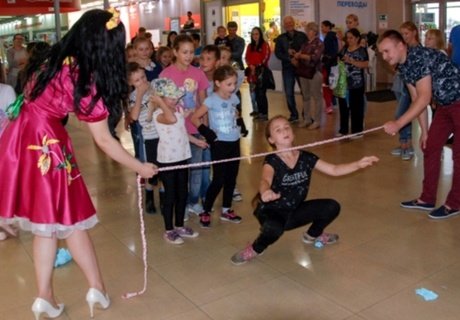 Проводы лета в «Макси»