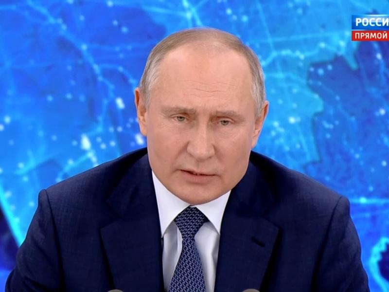 Владимир Путин подписал указ о призыве граждан из запаса на военные сборы в 2021 году
