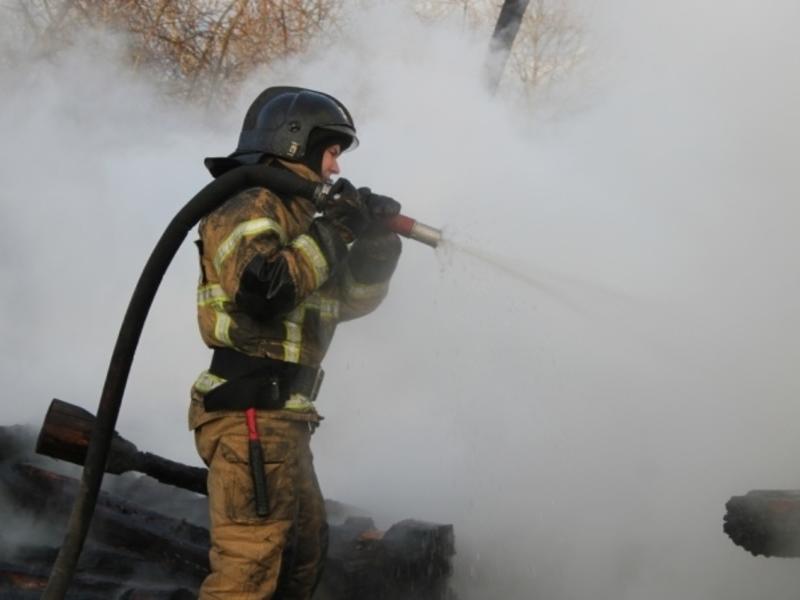 Пожарные потушили три пожара в разных районах Забайкалья