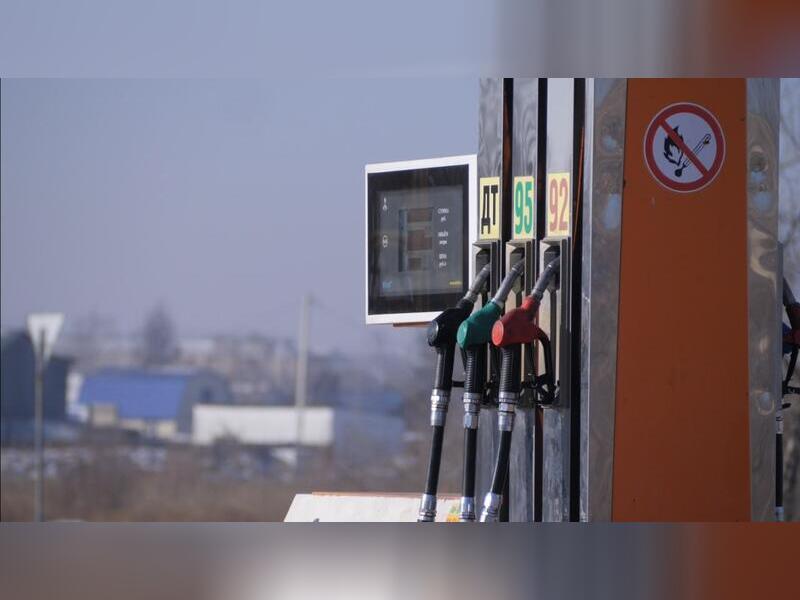 Стало известно, сколько литров бензина могут позволить себе в месяц жители Забайкалья