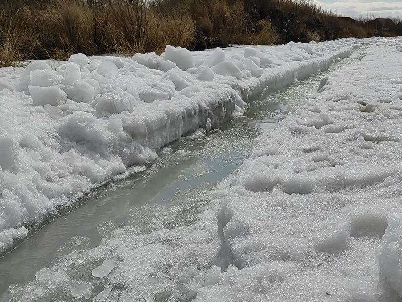 Затор льда образовался на реке Шилка в Забайкалье