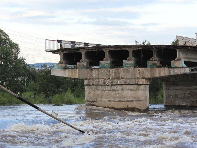 Определен подрядчик для восстановления рухнувшего Каштакского моста в Чите