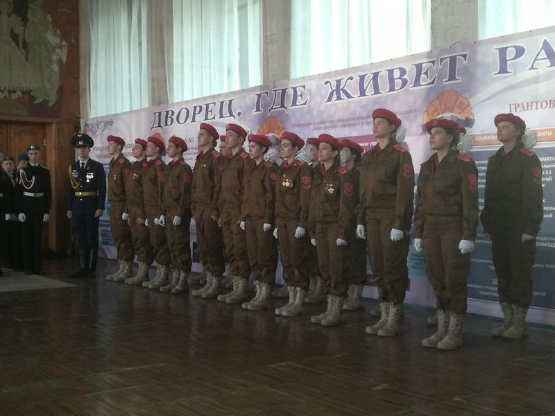 Министра образования РФ впечатлило выступление Почётных караулов Поста №1 в Чите