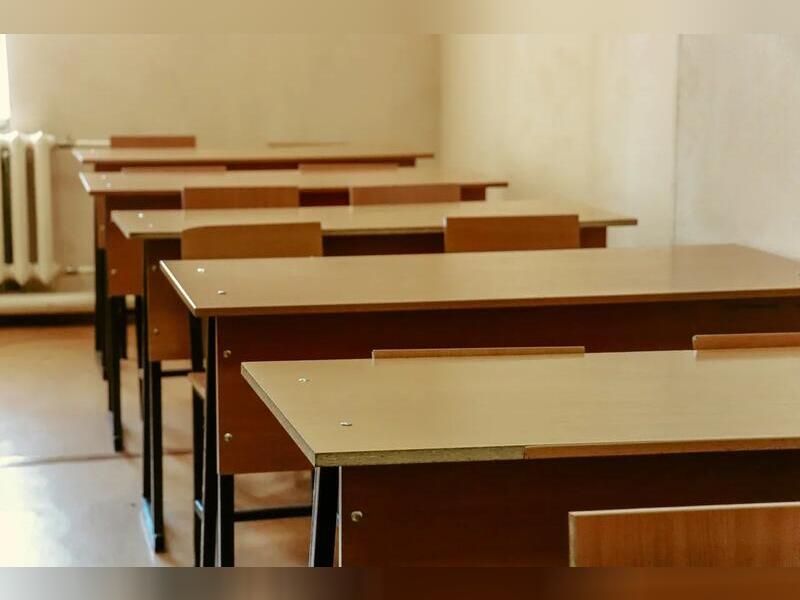 В Чите продолжают закрывать классы в школах из-за заболеваемости
