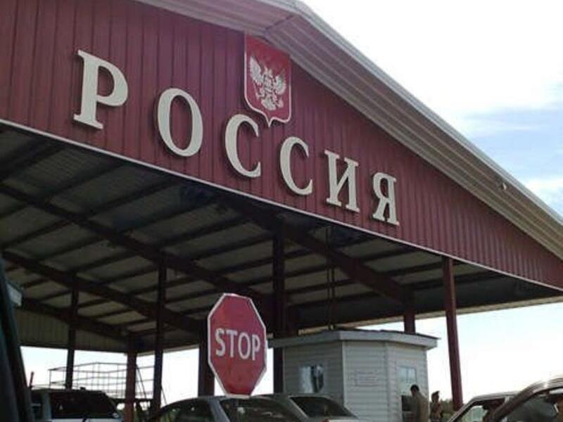 МВД обязало иностранцев проходить дактилоскопию при въезд в Россию