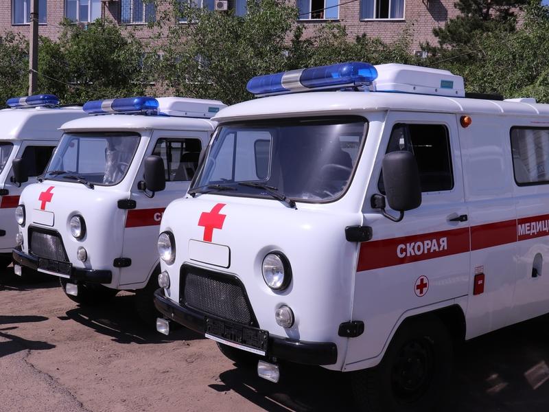 Шесть новых машин «скорой» передали в районы Забайкалья