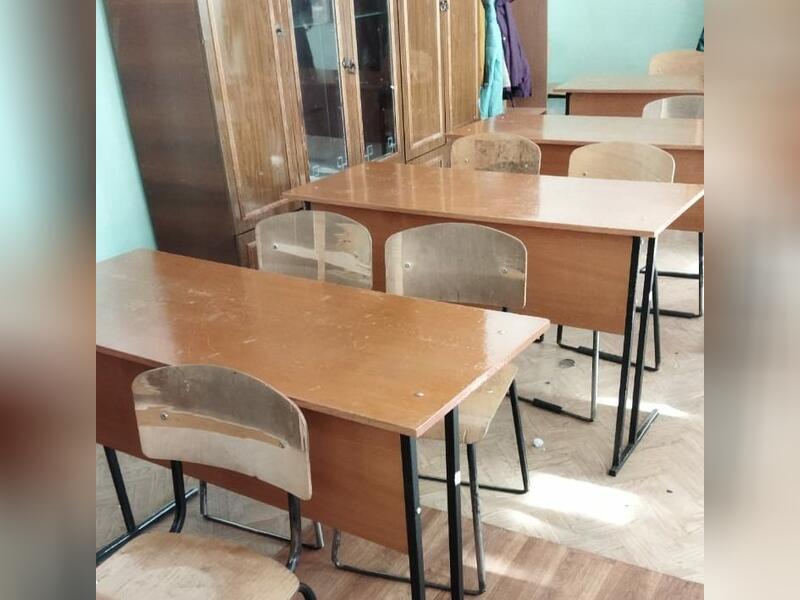 Родители школы №45 в Чите возмутились ужасным состоянием классов