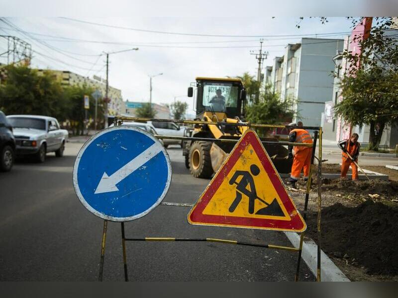 Улицу Угданскую перекрыли из-за обустройства «ливнёвки»
