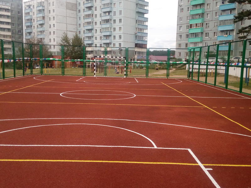 Новую спортплощадку открыли в школе №27 в Чите в рамках губернаторского проекта