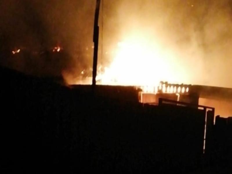Одноэтажный жилой дом загорелся в Чите