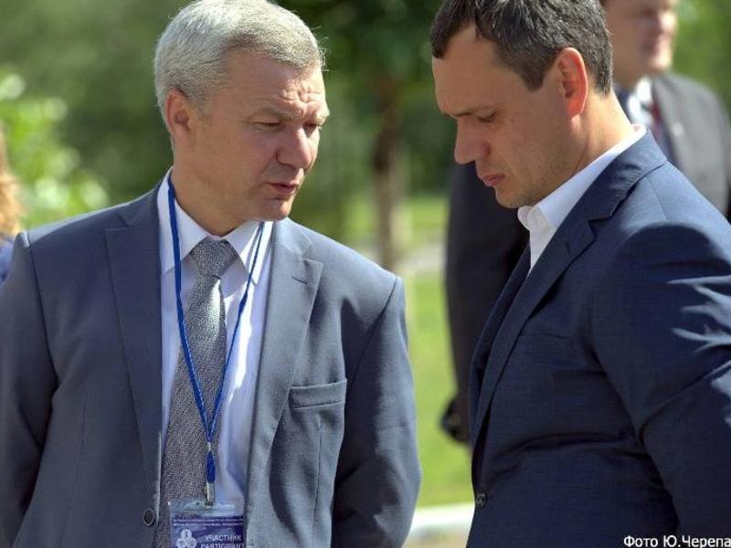 Почти 600 тыс р ушло из бюджета края на учебные командировки Кочергина и Новиченко