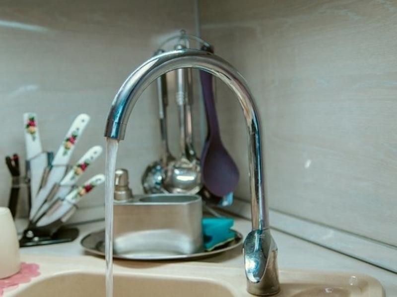 Холодная вода будет отключена в нескольких домах Краснокаменска на 4 дня