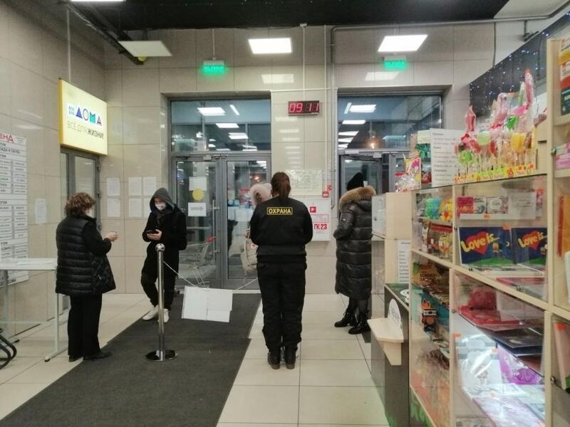 В Забайкалье разрешили вход в торговые центры без QR-кода на особых условиях