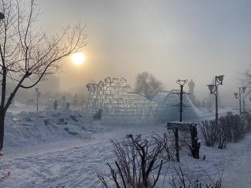 Гостехнадзор: зимние аттракционы на площади Ленина безопасны