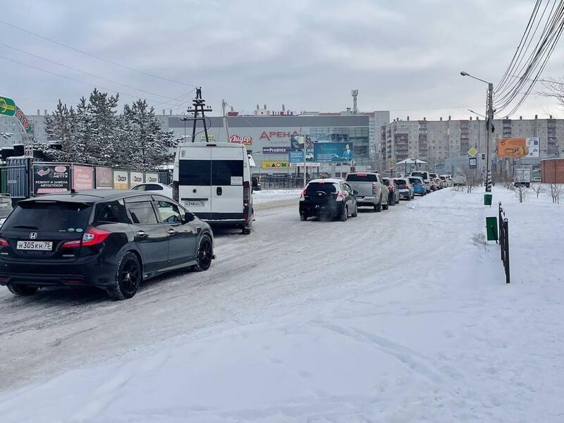 «У нас власть представители народа снеговиков?» - читинцы о гололёде