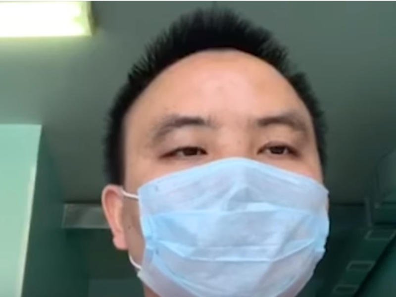 Госпитализированный с коронавирусом в больницу Читы китаец хочет пожертвовать свою кровь россиянам