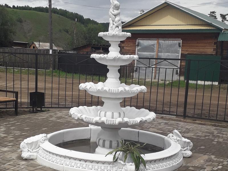 Новый фонтан установлен в Усть-Карске Сретенского района Забайкалья