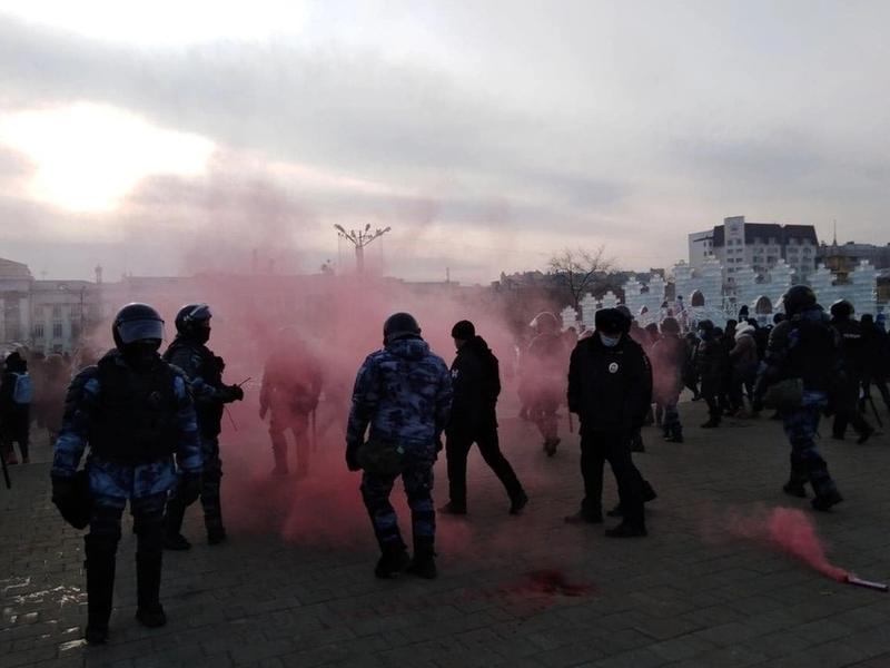 ОВД-Инфо: Не менее трёх человек задержали в Чите во время несанкционированного митинга