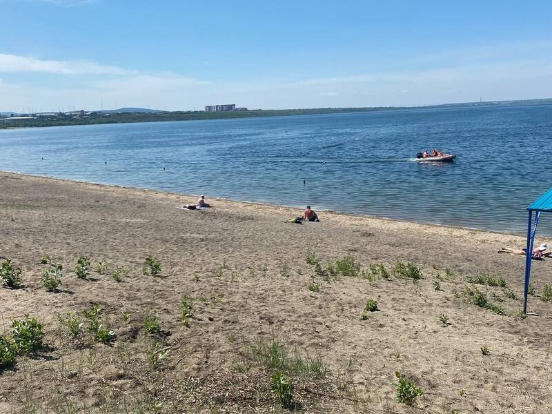 Городской пляж на озере Кенон открылся с нарушениями - Роспотребнадзор
