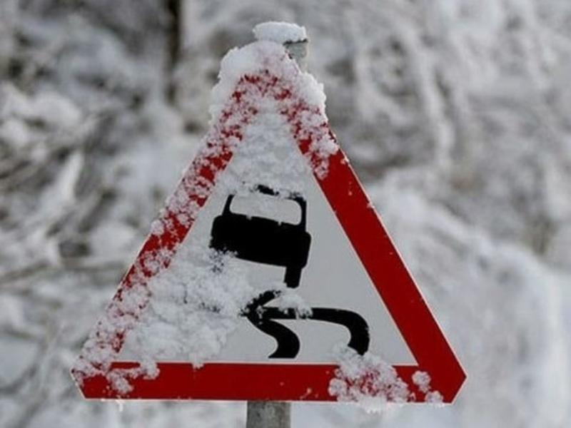 ГИБДД призвала забайкальцев быть внимательнее из-за  выпадения снега