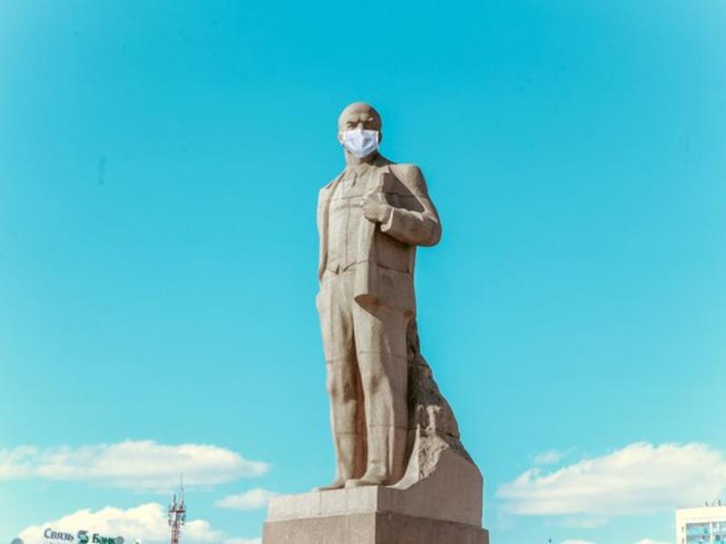 Памятники Читы защитились от коронавируса