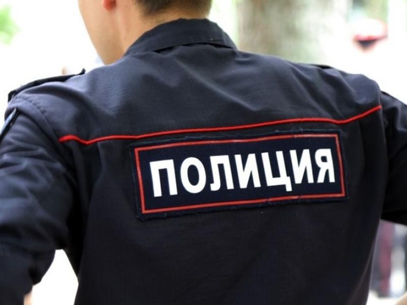 Забайкальцы, убегая от полиции, выбрасывали из машины мешки с наркотиками