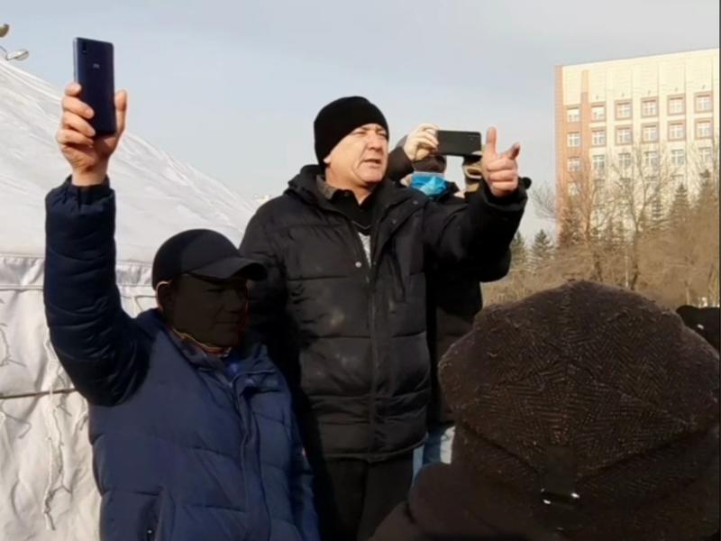 Суд оштрафовал помощника депутата Заксобрания Забайкалья за участие в митинге
