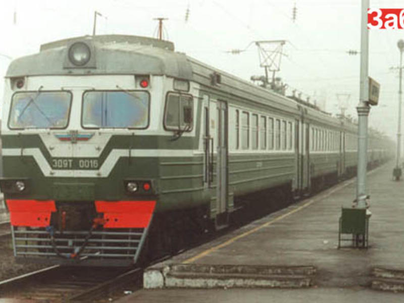 Электрички иркутск пассажирский дачная. Электрички иркутск пассажирский дачная. Модель электрички. Электричка иркутск слюдянка. Поезда тайшет иркутск.