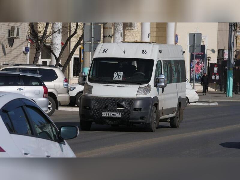 В Чите пассажирка маршрутки упала в салоне и оказалась в больнице