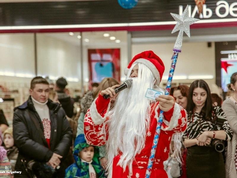 Школы в Забайкалье не смогут приглашать аниматоров на Новый Год