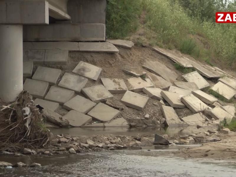 Мост на ул. Ковыльной в Чите грозит обрушиться из-за невнимательности чиновников