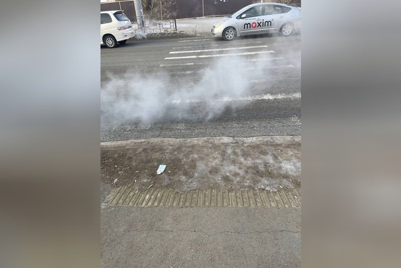 Читинцы жалуются на скользкие пешеходные переходы