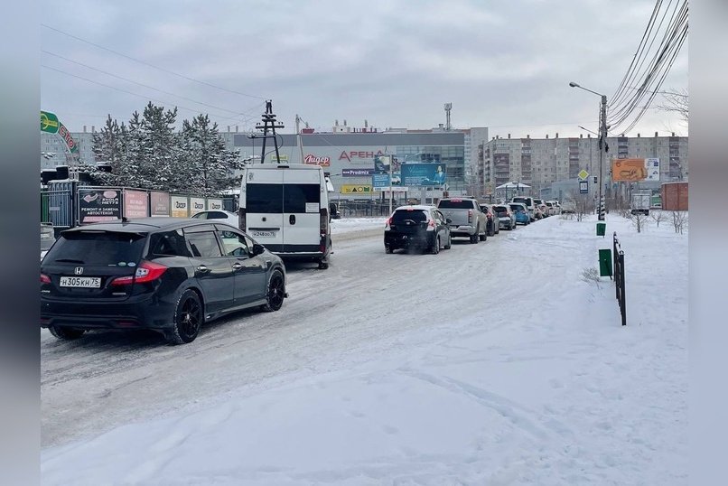 «У нас власть представители народа снеговиков?» - читинцы о гололёде