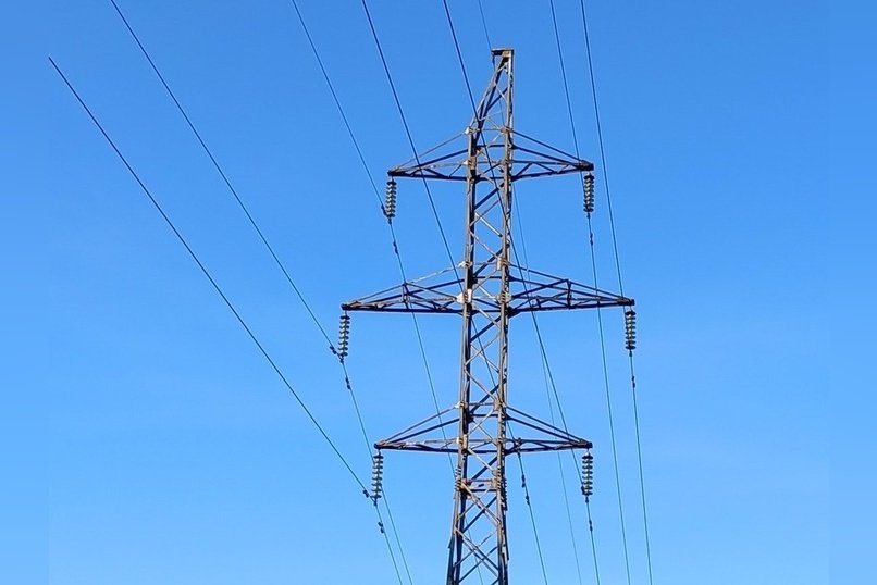 Электричество пропало в поселке под Читой из-за сильного ветра