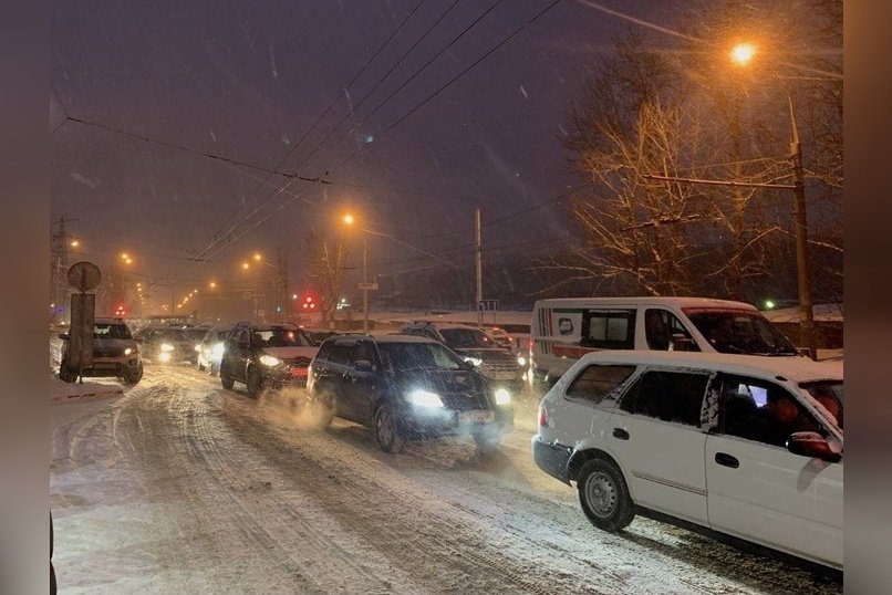 Большинство опрошенных забайкальцев подготовили автомобили к зиме