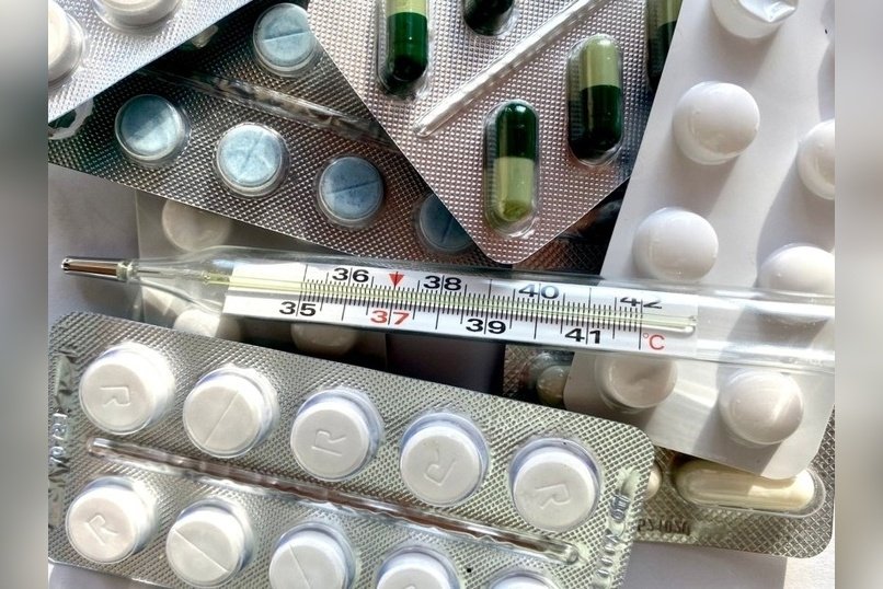 Лекарств для льготной категории россиян хватит на 5 месяцев - глава Минздрава РФ