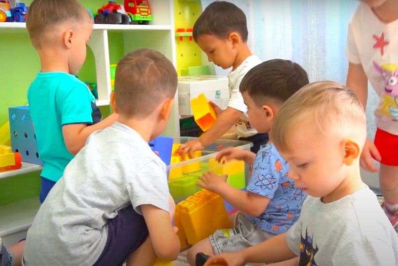 СЕТЬ ДЕТСКИХ САДОВ «МАЛЕНЬКАЯ СТРАНА»