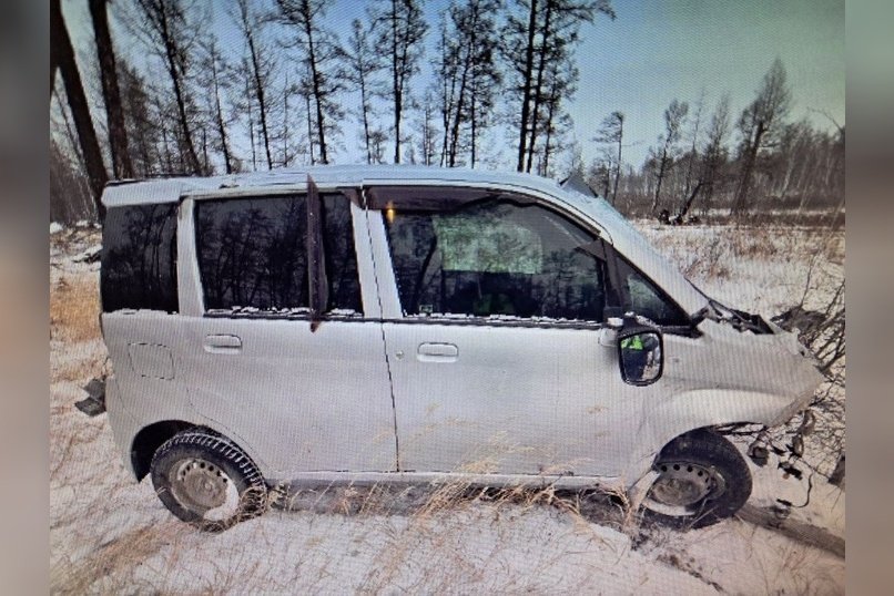 Несовершеннолетняя девушка-водитель пострадала в ДТП