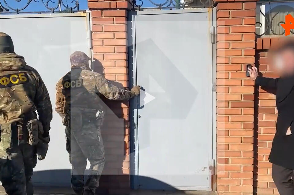 Китайские награды нашли у экс-спикера Хурала Бурятии при обыске