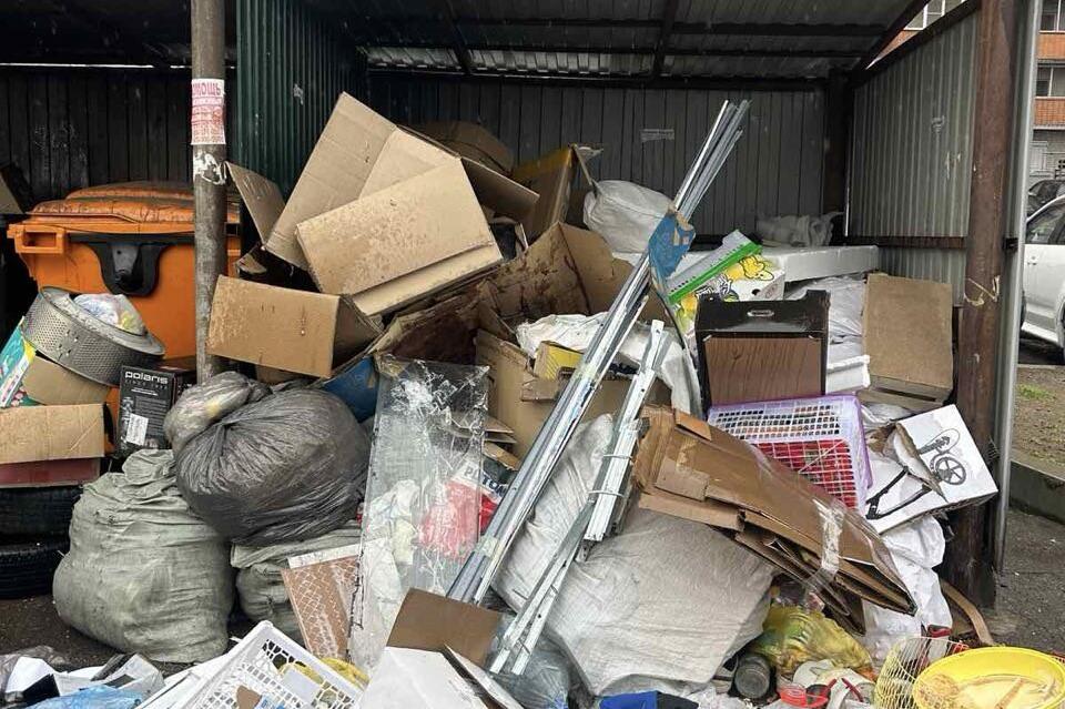 Читинцы массово жалуются на невывоз мусора «Олероном+»