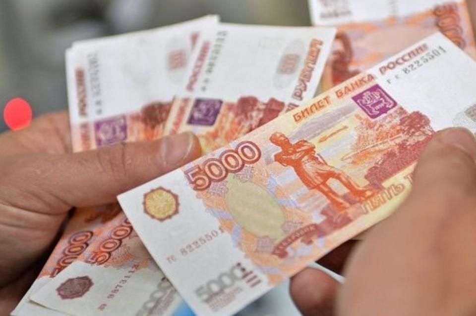 Депутат Госдумы выдвинул законопроект о поднятии зарплаты педагогам до 100 тысяч рублей