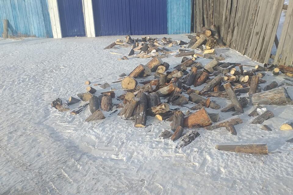 «Не можем открыть ворота и боимся потепления» - ситуация жителей подтопленного села Хохотуй