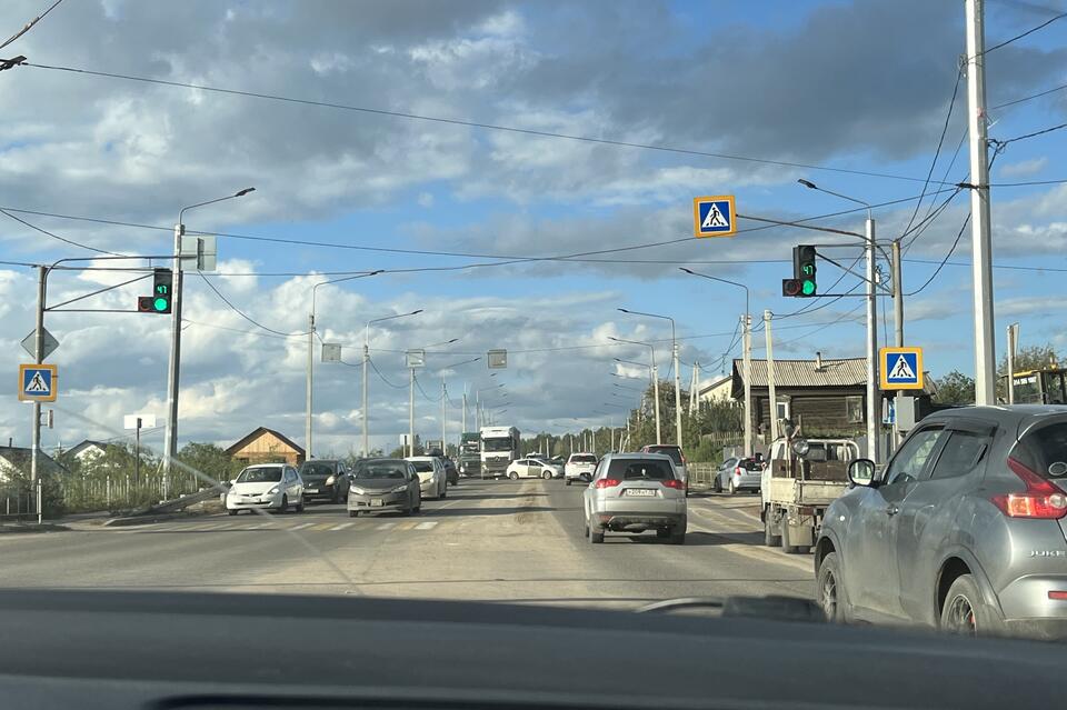 ДТП произошло на Карповском тракте — движение затруднено